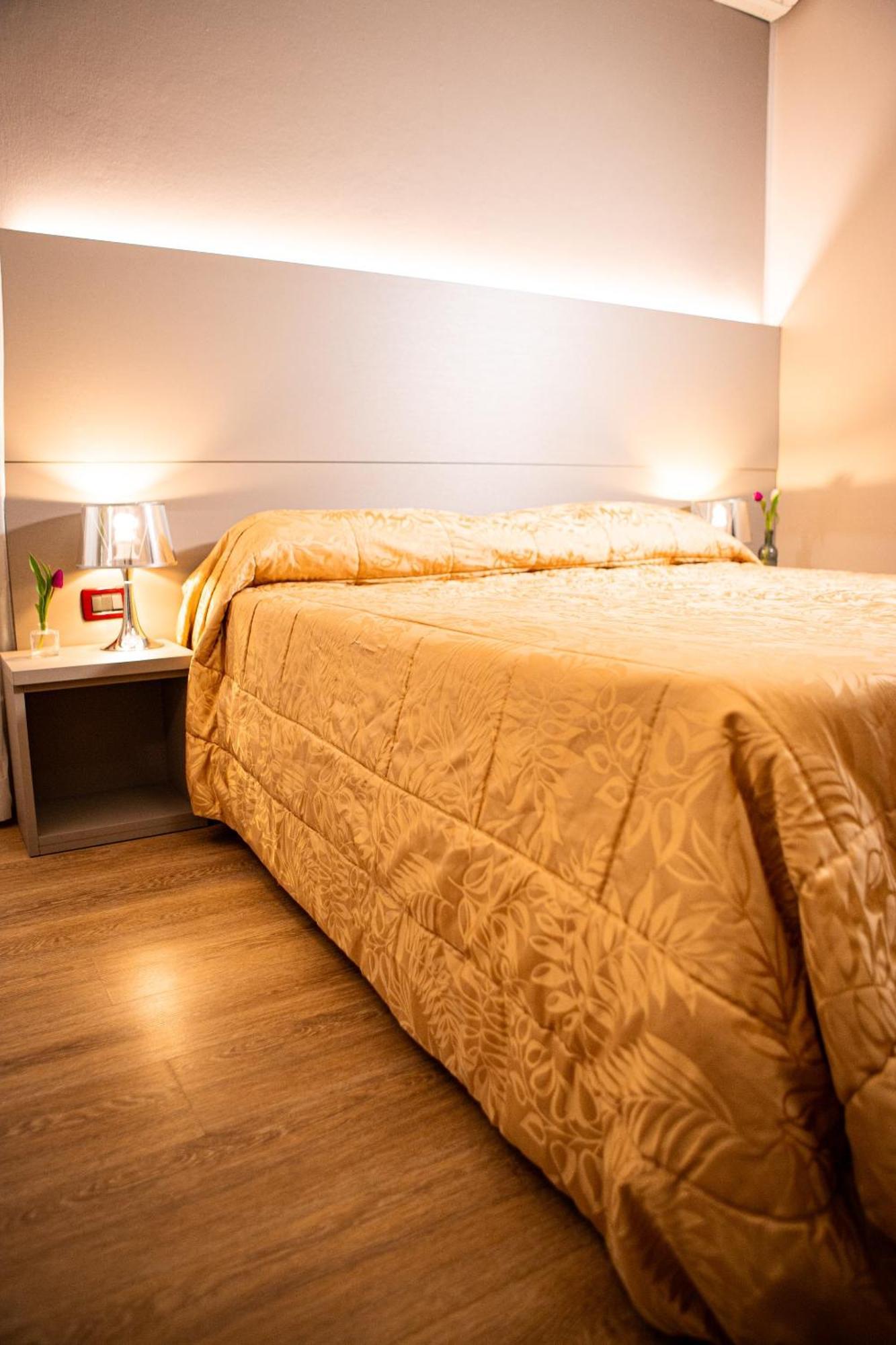 Hotel Italia Lerici Exteriör bild