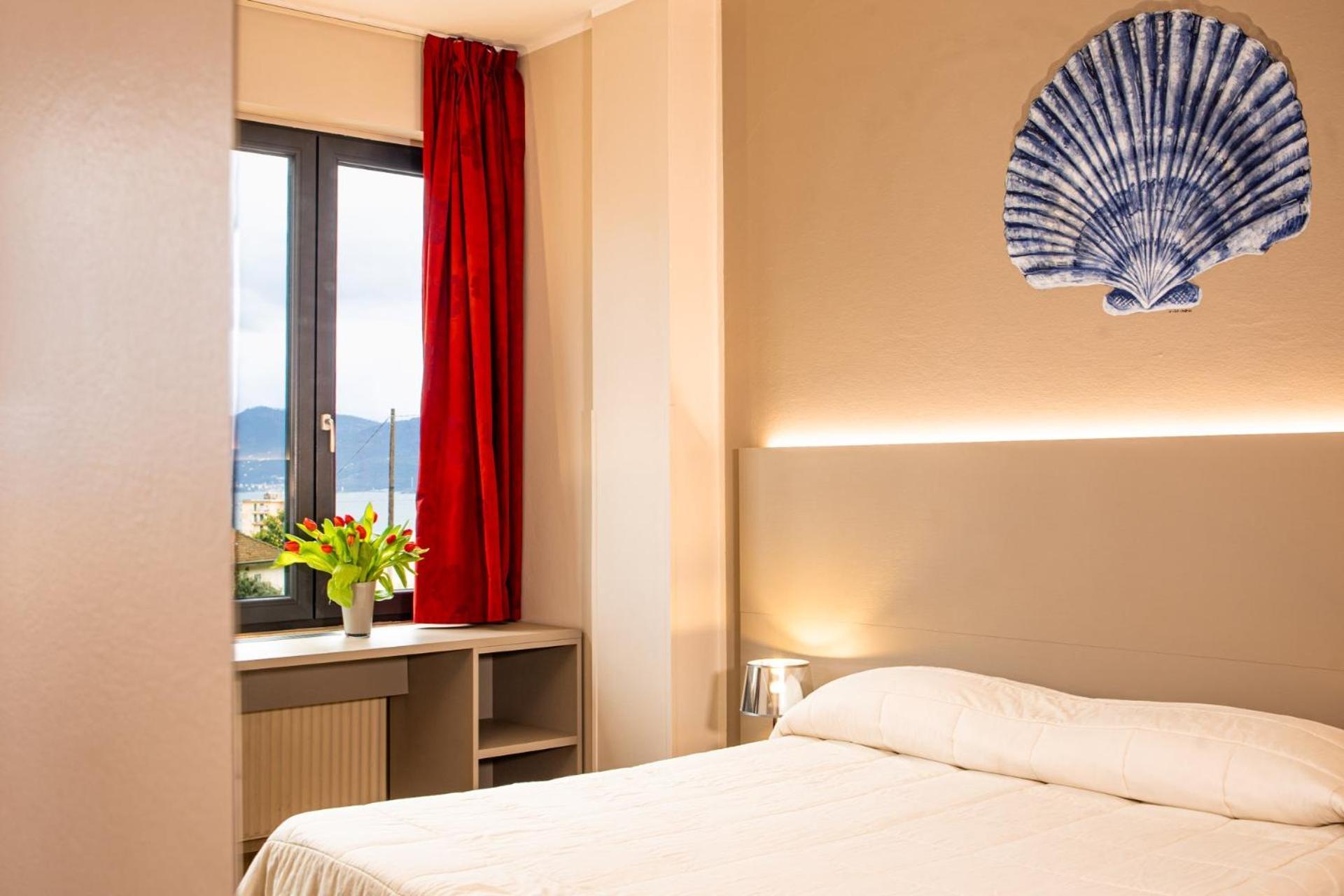 Hotel Italia Lerici Exteriör bild
